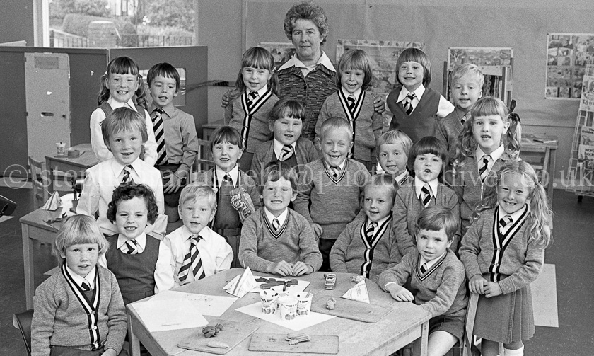 Cross Arthurlie Primary One's 1981.
