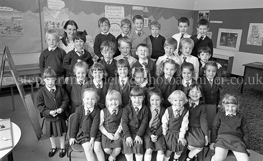 St. Thomas's Primary One's 1988.