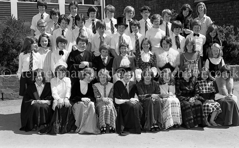 Eastwood Schools end of Term Prizewinners 1976.
