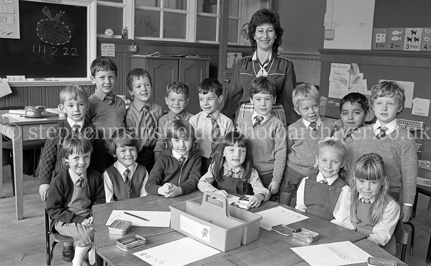 Holmlea Primary Ones 1984.