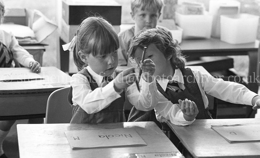 Neilston Primary One's 1983.