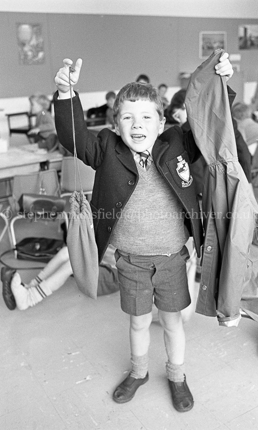 Neilston Primary One's 1985.