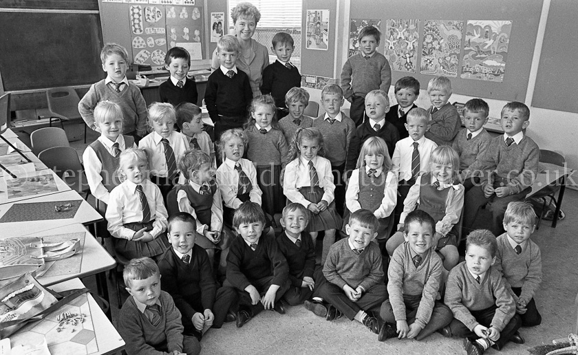 Carlibar Primary One's 1988.