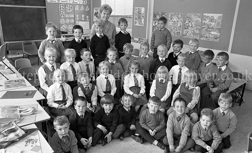 Carlibar Primary One's 1988.