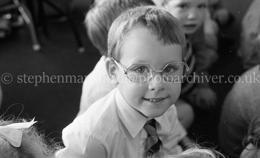 Neilston Primary One's 1988.