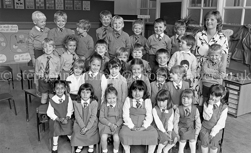 Holmlea Primary Ones 1984.