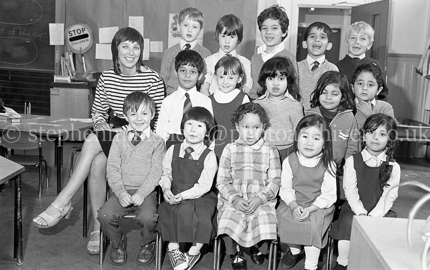Annette Street Primary One's 1983.