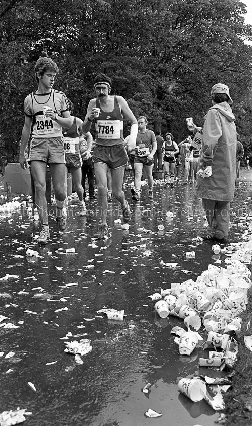 Scott's Glasgow Marathon 1982.